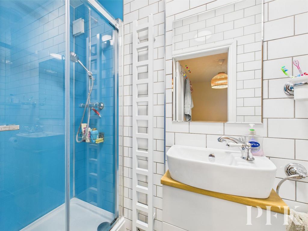 Ensuite Shower Room