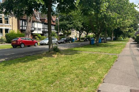2 bedroom flat to rent, 31 Westbourne Avenue, Princes Avenue, Hull, Yorkshire, HU5