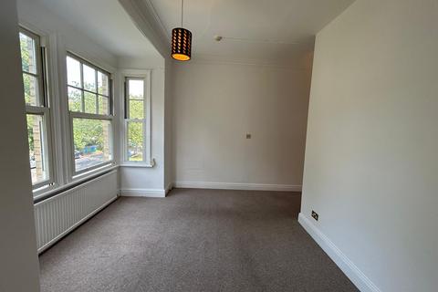 2 bedroom flat to rent, 31 Westbourne Avenue, Princes Avenue, Hull, Yorkshire, HU5