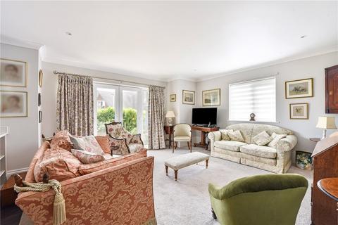 2 bedroom apartment for sale, Farnham Road, Liss, Hampshire, GU33