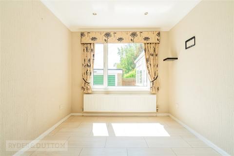 3 bedroom bungalow for sale, Royd Street, Huddersfield, West Yorkshire, HD3