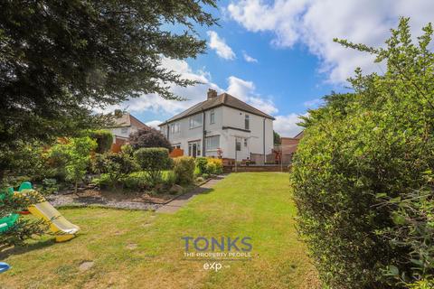 3 bedroom semi-detached house for sale, Pine Road, Oldbury B69