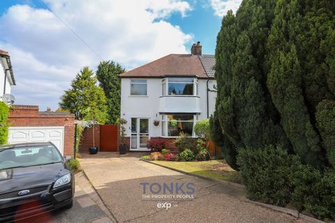 3 bedroom semi-detached house for sale, Pine Road, Oldbury B69