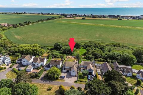 5 bedroom detached house for sale, The Wad, West Wittering, Chichester