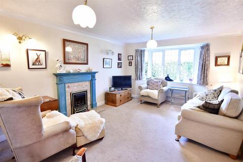 40 Milltown Way, Leek, ST13 5SZ