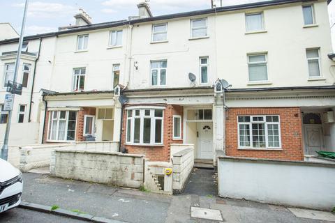 1 bedroom flat for sale, Foord Road South, Folkestone, Kent, CT20