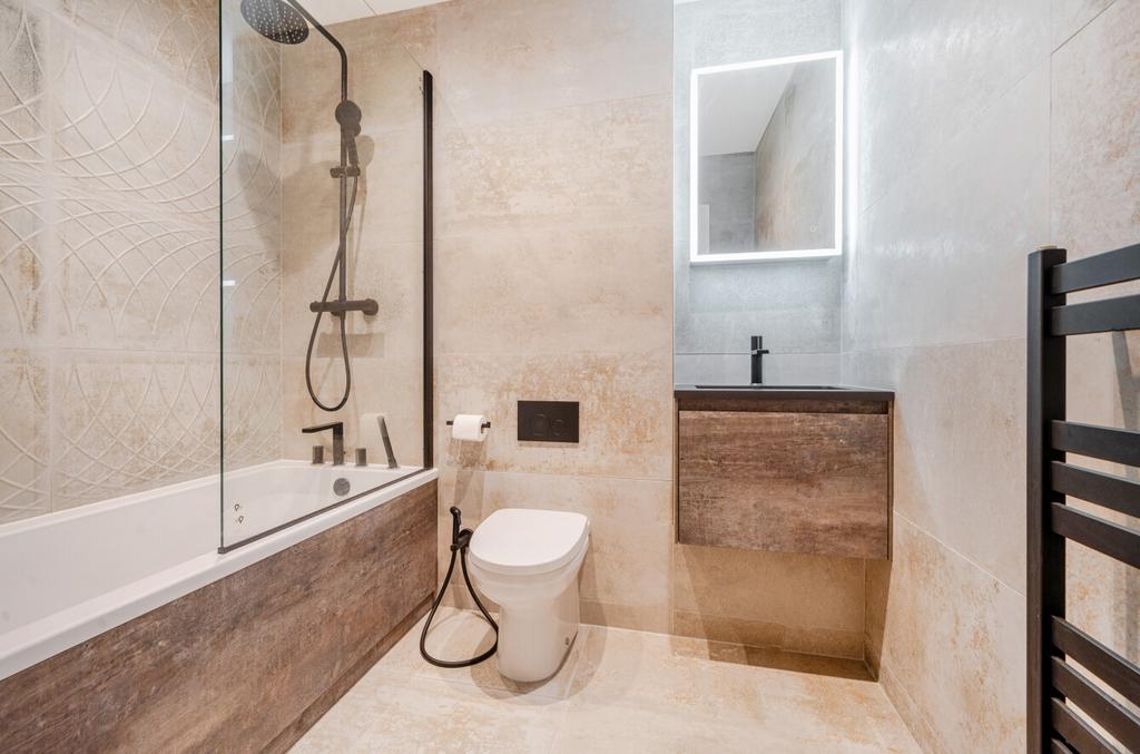 1296840-5-682dc27...