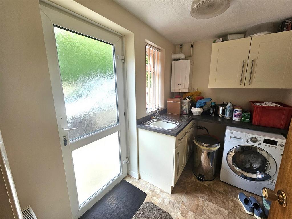 Utility Room.jpg