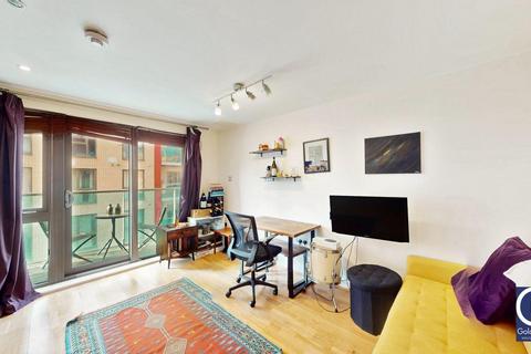 Studio for sale, Cable Street, London, E1