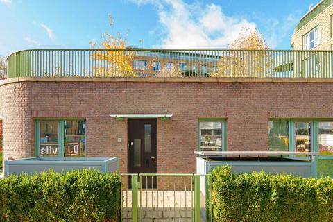 3 bedroom maisonette for sale, Tudway Road, Kidbrooke, London, SE3