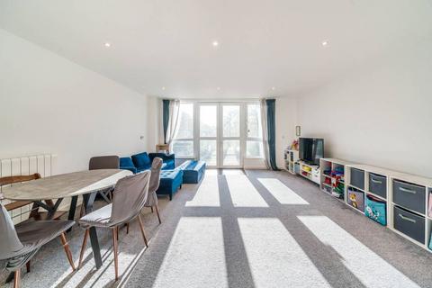 3 bedroom maisonette for sale, Tudway Road, Kidbrooke, London, SE3