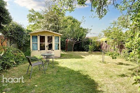 3 bedroom semi-detached house for sale, High Street, Mepal