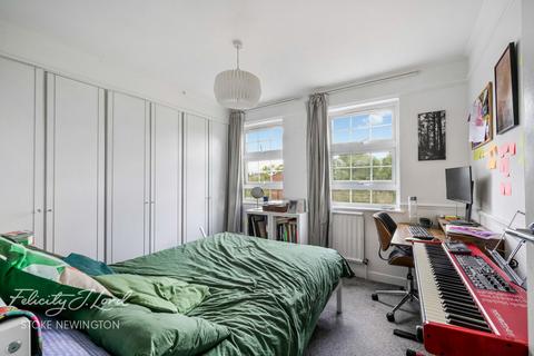 undefined, Brett Close, London N16