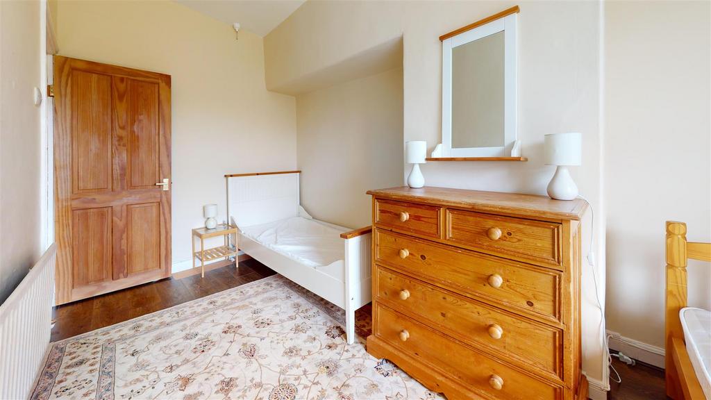 Castle-View-Terrace-Bedroom 1.jpg