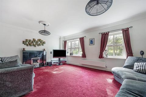 4 bedroom terraced house for sale, Morningside Close, Prestbury, Cheltenham