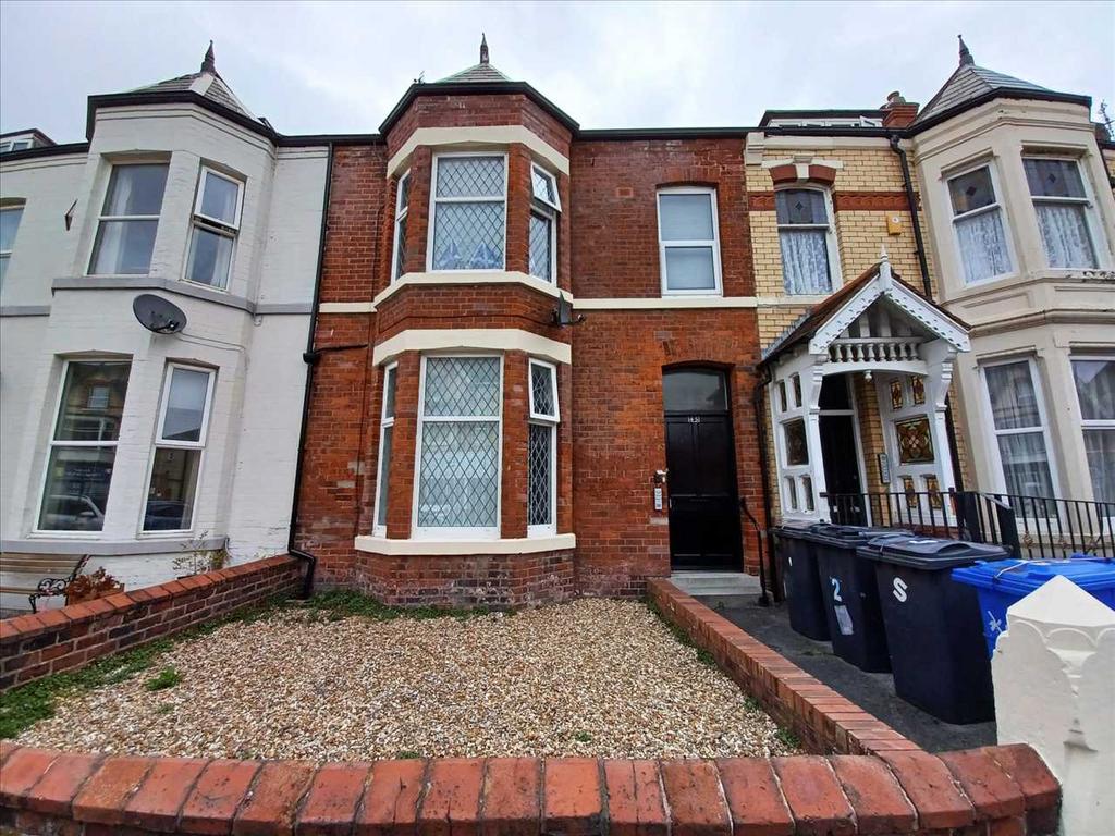 St Andrews Road South, St Annes 2 bed apartment to rent - £765 pcm (£ ...
