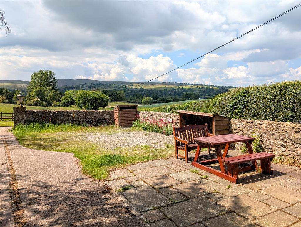 PXL 20250521 122636552.MP~2.jpg