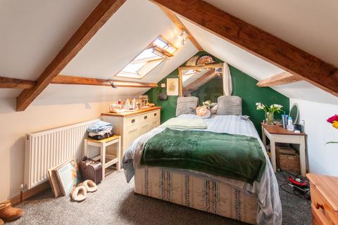 4 bedroom end of terrace house for sale, Alltygrug Road, Ystalyfera, Swansea. SA9