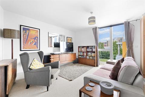 1 bedroom flat for sale, Great Amwell Lane, London N8