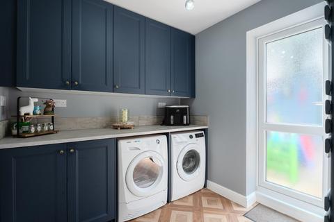 25 Camberley Crescent, Wolverhampton, WV4 6QR