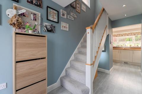 25 Camberley Crescent, Wolverhampton, WV4 6QR