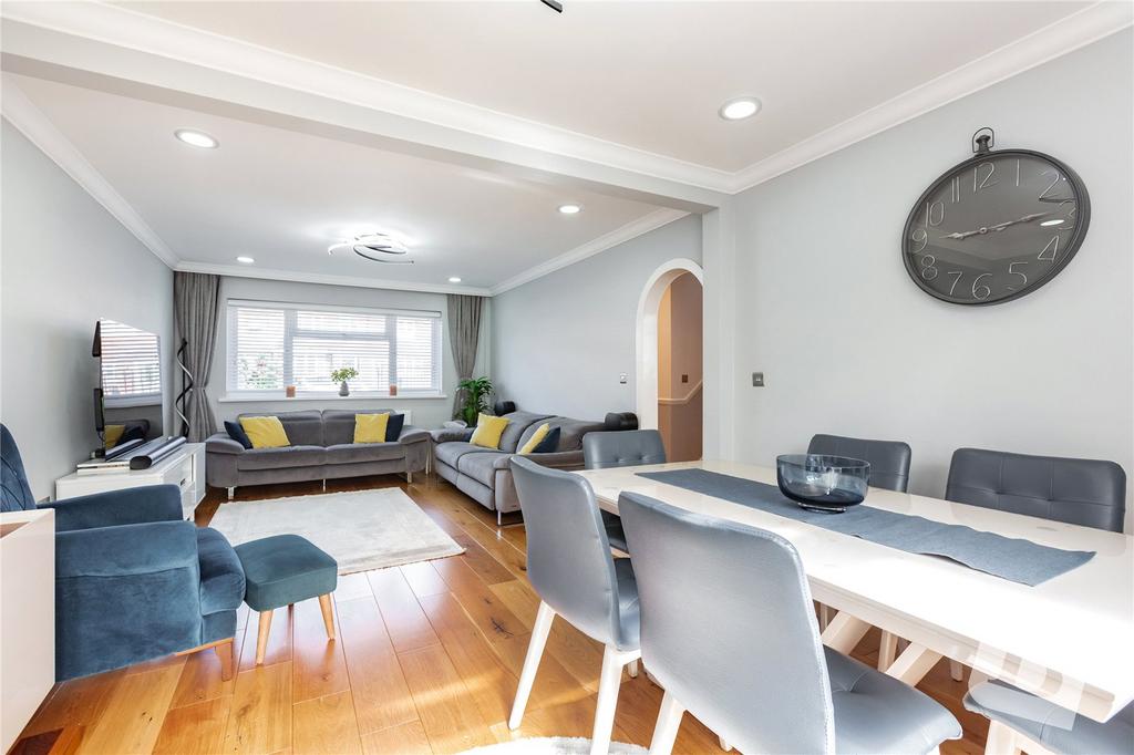 Living / Dining