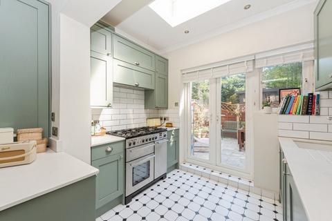 undefined, Victoria Parade, Sandycombe Road, Richmond, Surrey