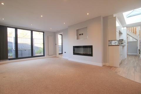 2 bedroom detached house to rent, Pitmaston Lodge, Malvern Road, Worcester