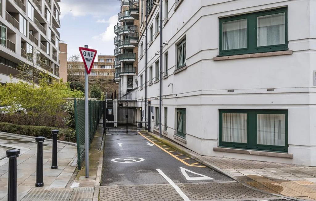 Screenshot 2025-04-08 132257