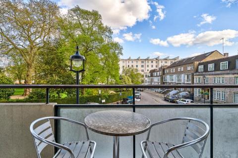 3 bedroom flat for sale, Sussex Square, London, W2 2SR