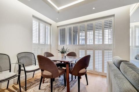 2 bedroom flat for sale, Meadows House 6 Park Street, London, SW6 2FQ