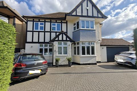 Hazel Gardens, Edgware HA8