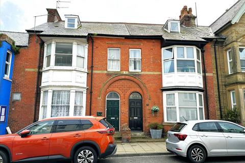 4 bedroom apartment for sale, Belle Vue Street, Filey
