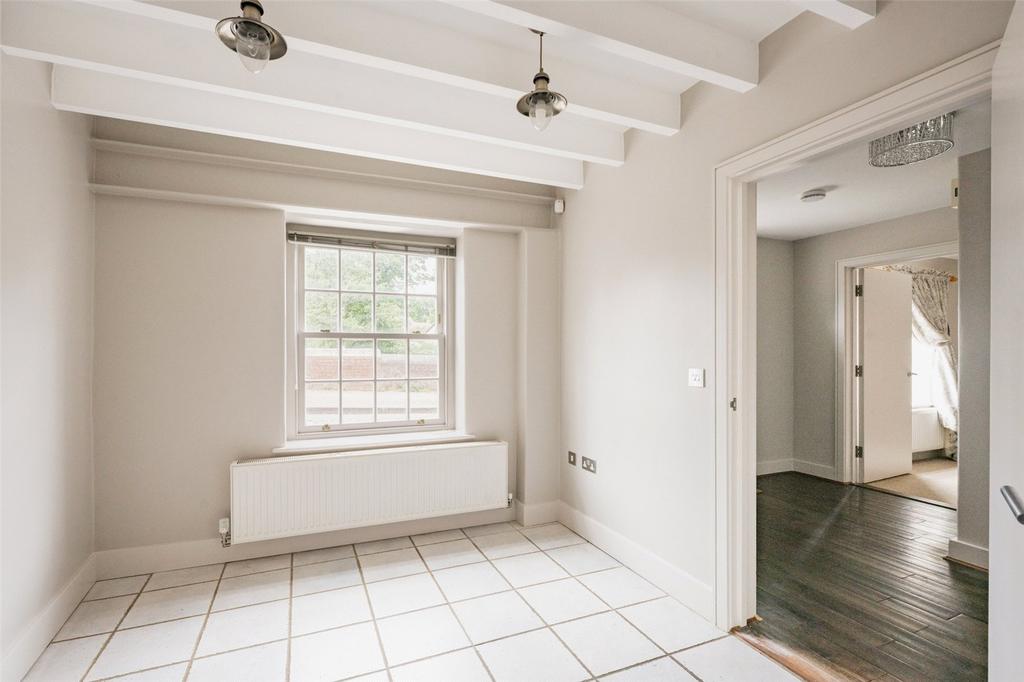 Breakfast Room