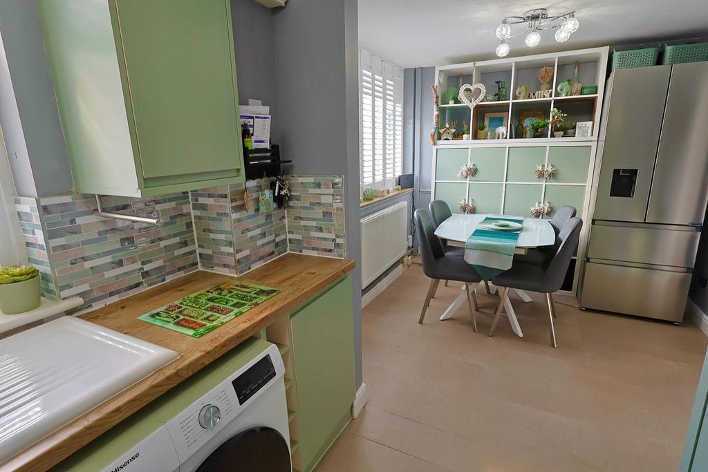 Kitchen / Diner