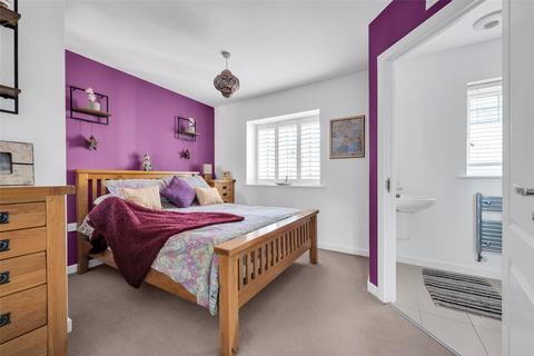 14 Elham Crescent, Dartford, DA2 6FA
