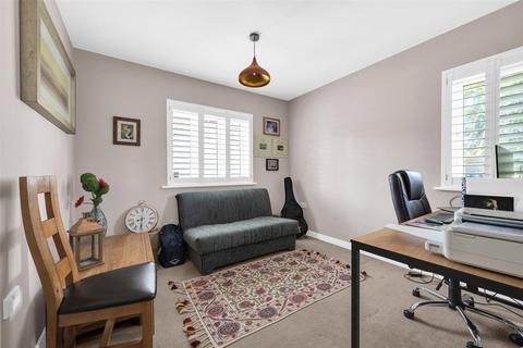 14 Elham Crescent, Dartford, DA2 6FA