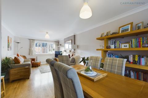 5 Bailey Bridge Close, Chester, CH2 2RH