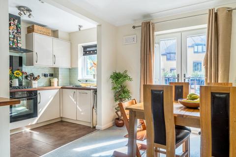4 Tree View Close, London, SE19 2QT