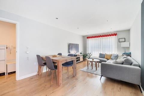 2 bedroom flat for sale, Beulah Hill, Crystal Palace, London, SE19