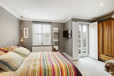 undefined, Herons Place, Old Isleworth TW7