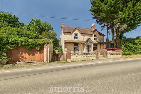 3 bedroom property with land for sale, Llangoedmor, Cardigan