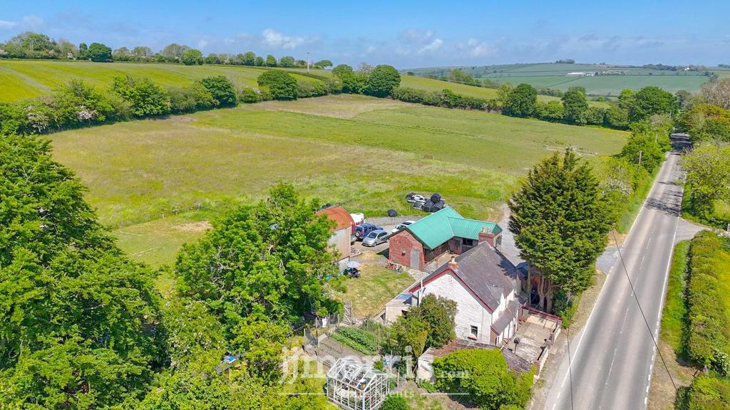 1789 b163 fbb9 4615 8 d2 b 4 a42851 c119 f.jpeg