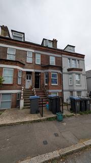 2 bedroom maisonette to rent, Salisbury Road, Dover, Kent, CT16