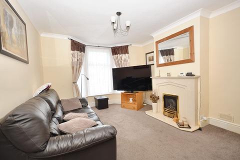3 bedroom detached house for sale, Kingsnorth Road, Ashford TN23