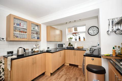 3 bedroom detached house for sale, Kingsnorth Road, Ashford TN23