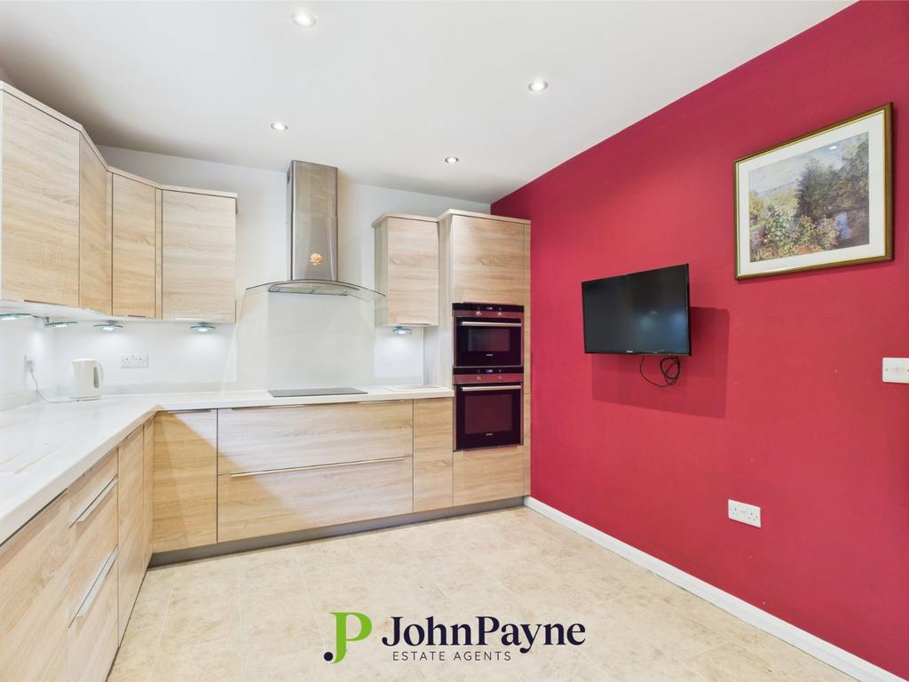 Fitted Kitchen