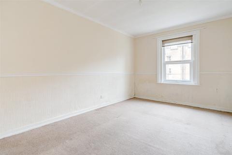 1 bedroom flat for sale, Western Place, Worthing, West Sussex, BN11