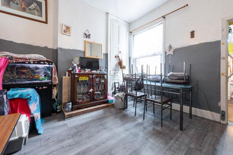 206 Putney Road, Birmingham, B20 3QS