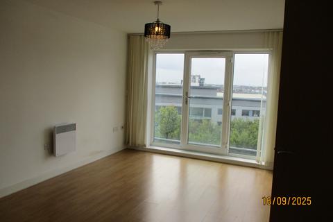 2 bedroom apartment for sale, Pilgrims Way, Salford M50
